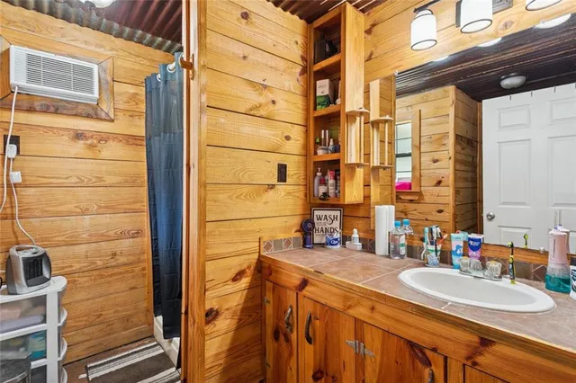 $360,000 | 56057 Virgil White Lane, Loranger, LA 70446