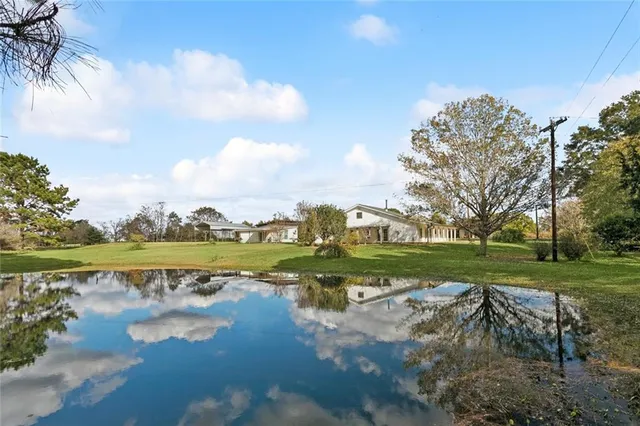 $360,000 | 56057 Virgil White Lane, Loranger, LA 70446