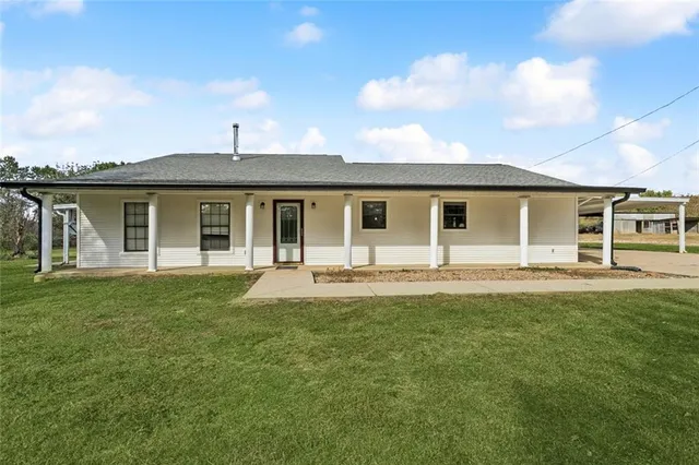 $360,000 | 56057 Virgil White Lane, Loranger, LA 70446