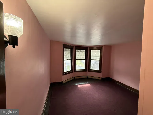 $84,900 | 213 Penn Street, Tamaqua, PA 18252