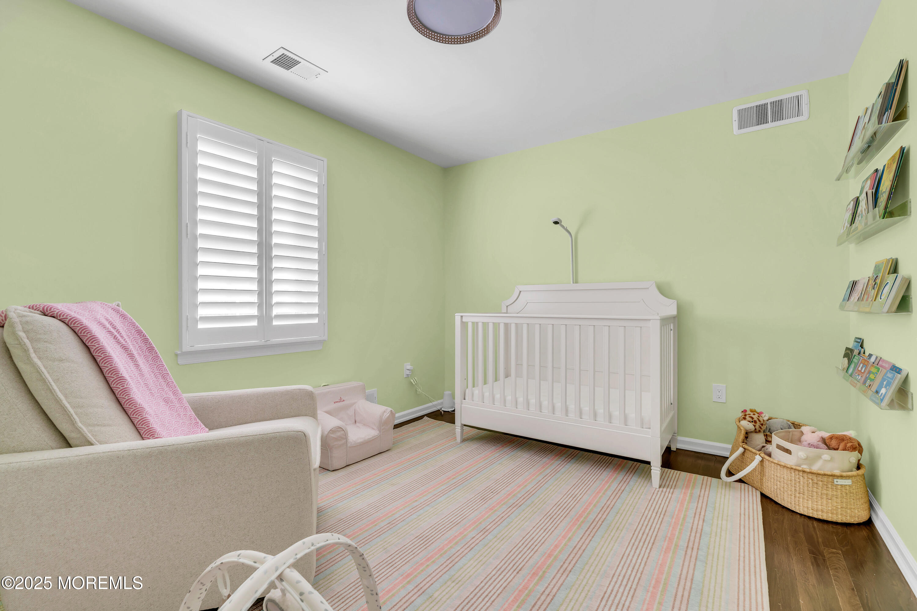 91 Lewis Point Road Fair Haven, NJ 07704 - Photo 37 of 58 a living room with furniture and window