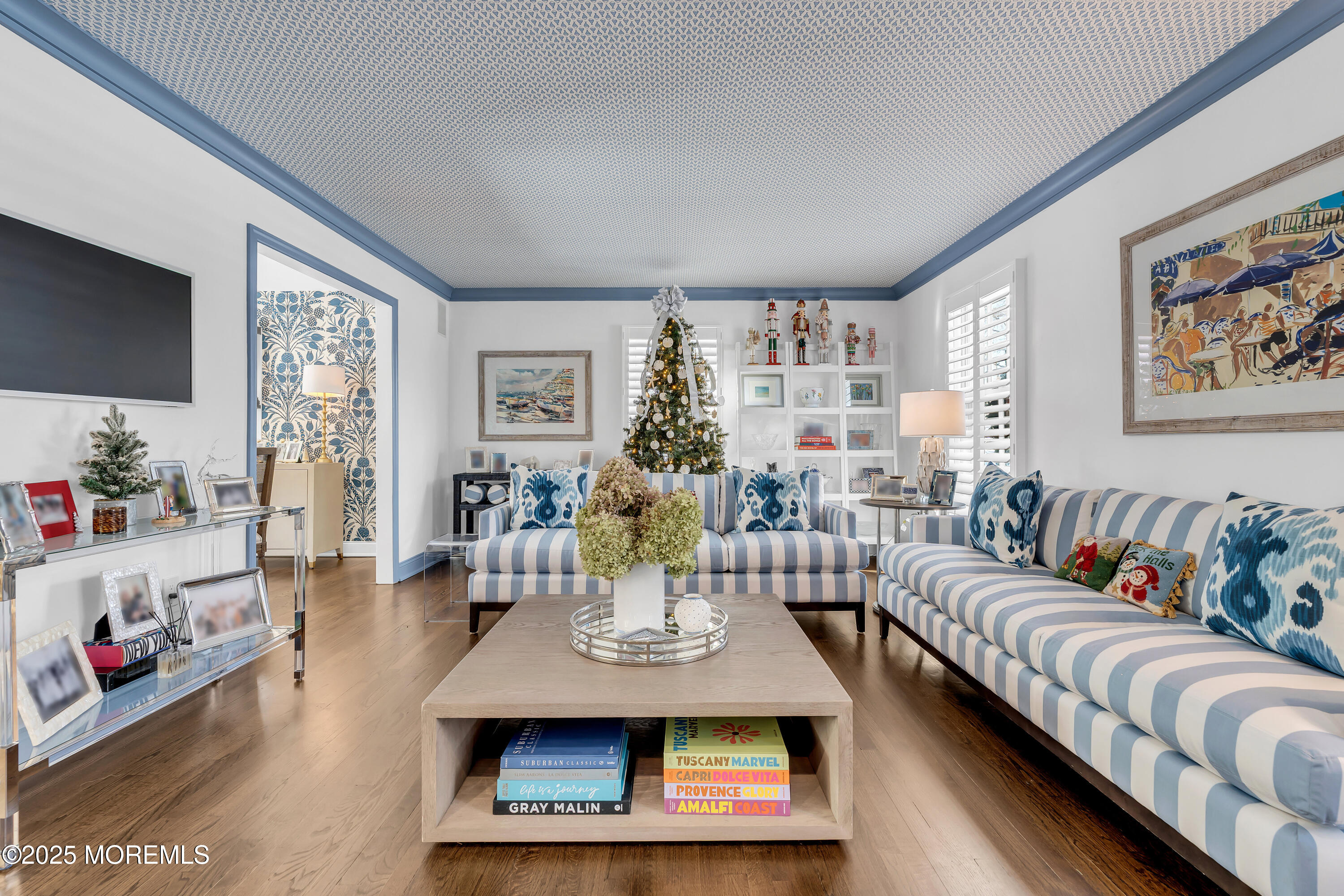 91 Lewis Point Road Fair Haven, NJ 07704 - Photo 7 of 58 a living room with furniture and wooden floor
