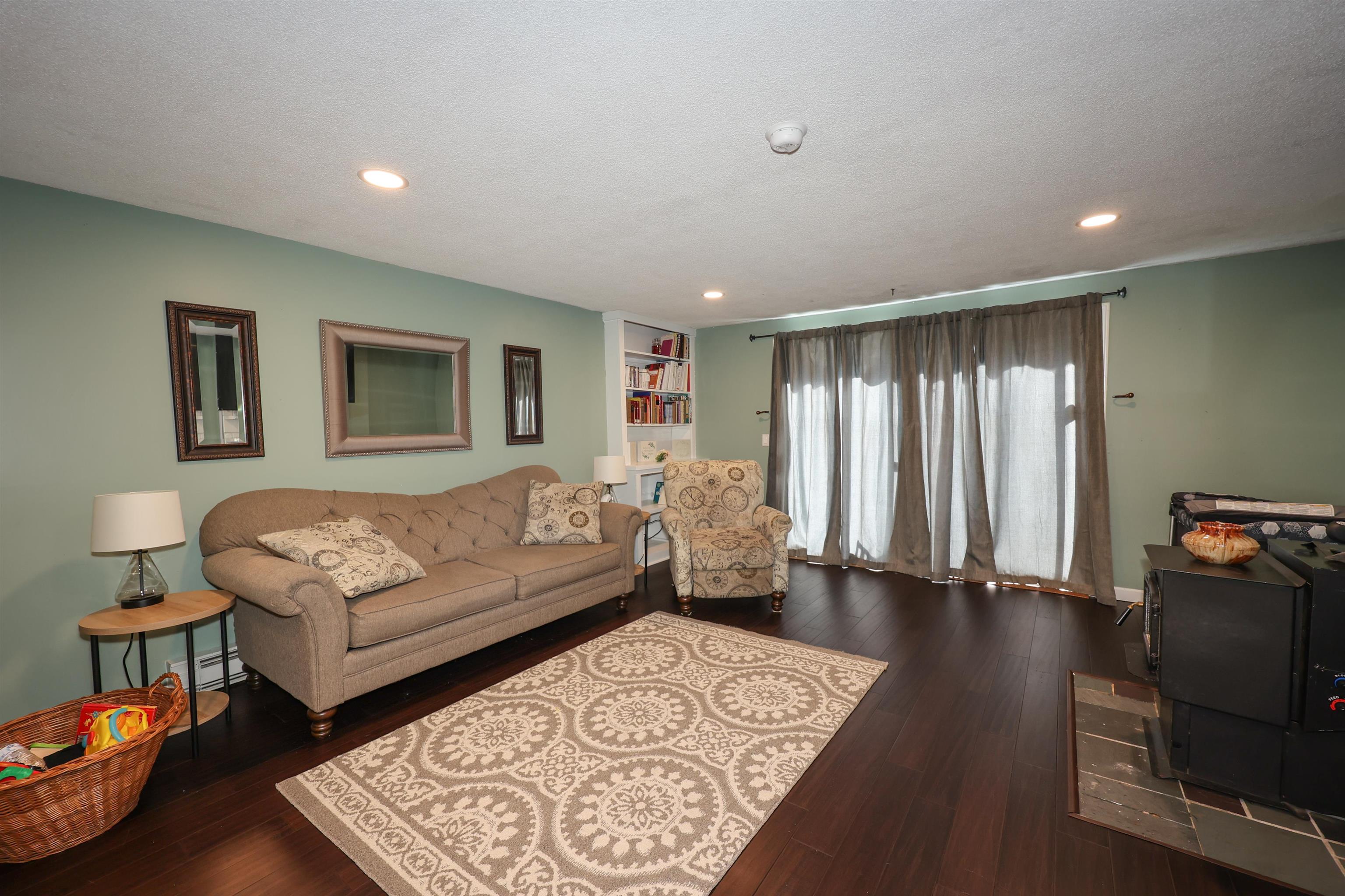 11 Prospect Heights Road Peterborough, NH 03458 - Photo 10 of 33 Gallery Image 10