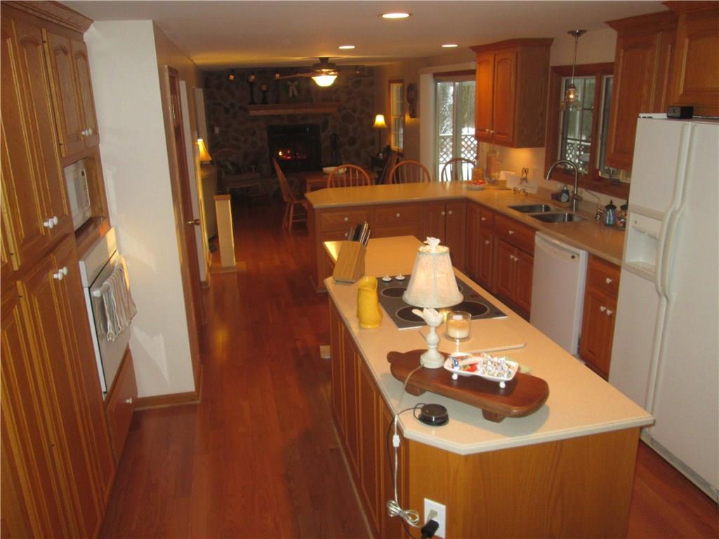 182 Woodcrest Road Butler, PA 16002 - Photo 5 of 25 Loads of cabinet space and all appliances included!