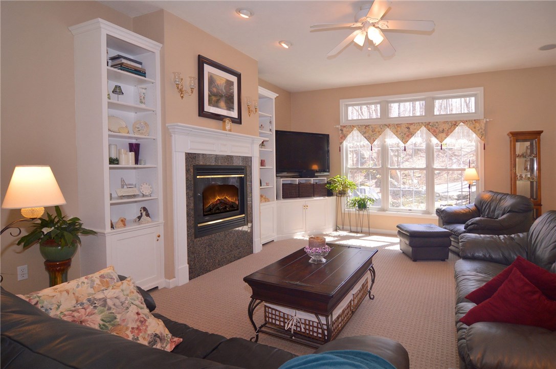 191 Old Staples Road Cumberland, RI 02864 - Photo 3 of 39 Gallery Image 3