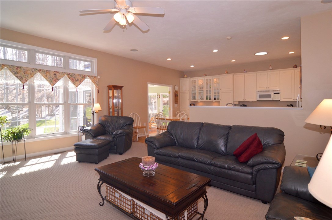 191 Old Staples Road Cumberland, RI 02864 - Photo 5 of 39 Gallery Image 5