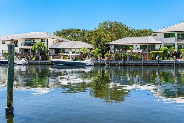$2,825,000 | 5282 Boca Marina Circle South, Boca Raton, FL 33487