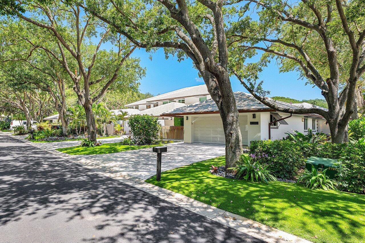 5282 Boca Marina Circle South Boca Raton, FL 33487 - Photo 39 of 40 001-5280BocaMarinaCircleSouth-BocaRaton-