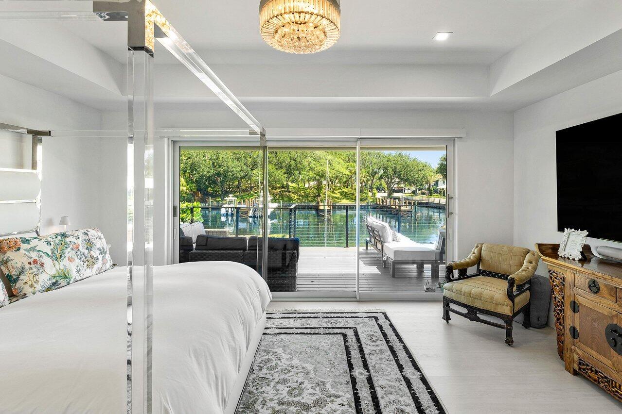 5282 Boca Marina Circle South Boca Raton, FL 33487 - Photo 10 of 40 026-5280BocaMarinaCircleSouth-BocaRaton-