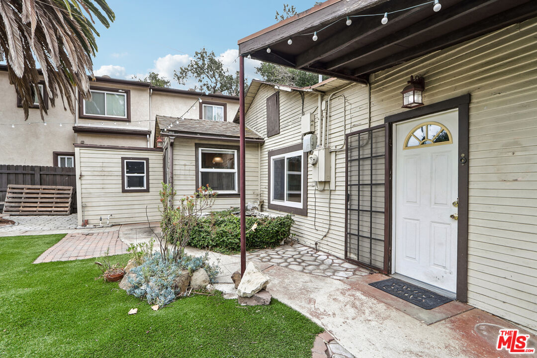 2717 Los Robles Road Thousand Oaks, CA 91362 - Photo 11 of 33
