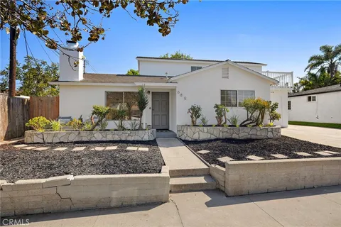 $1,699,000 | 685 Center Street, Costa Mesa, CA 92627