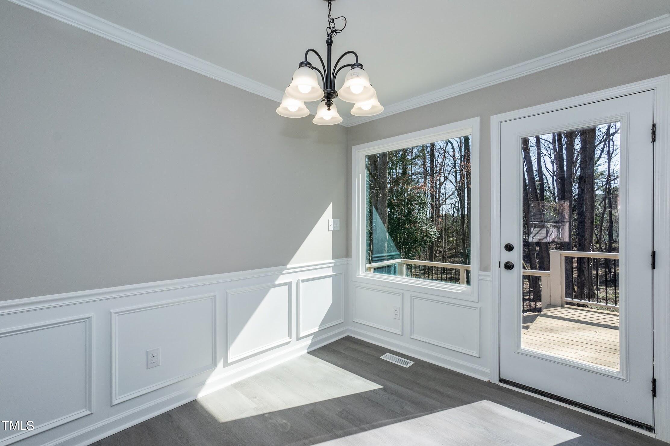 4220 Timberbrook Drive Raleigh, NC 27616 - Photo 26 of 34 Dining 01