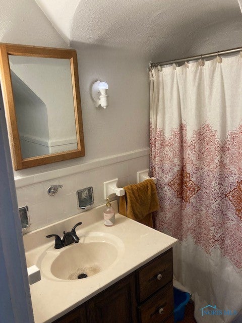 2641 Calverton Road Toledo, OH 43607 - Photo 17 of 32 Gallery Image 17