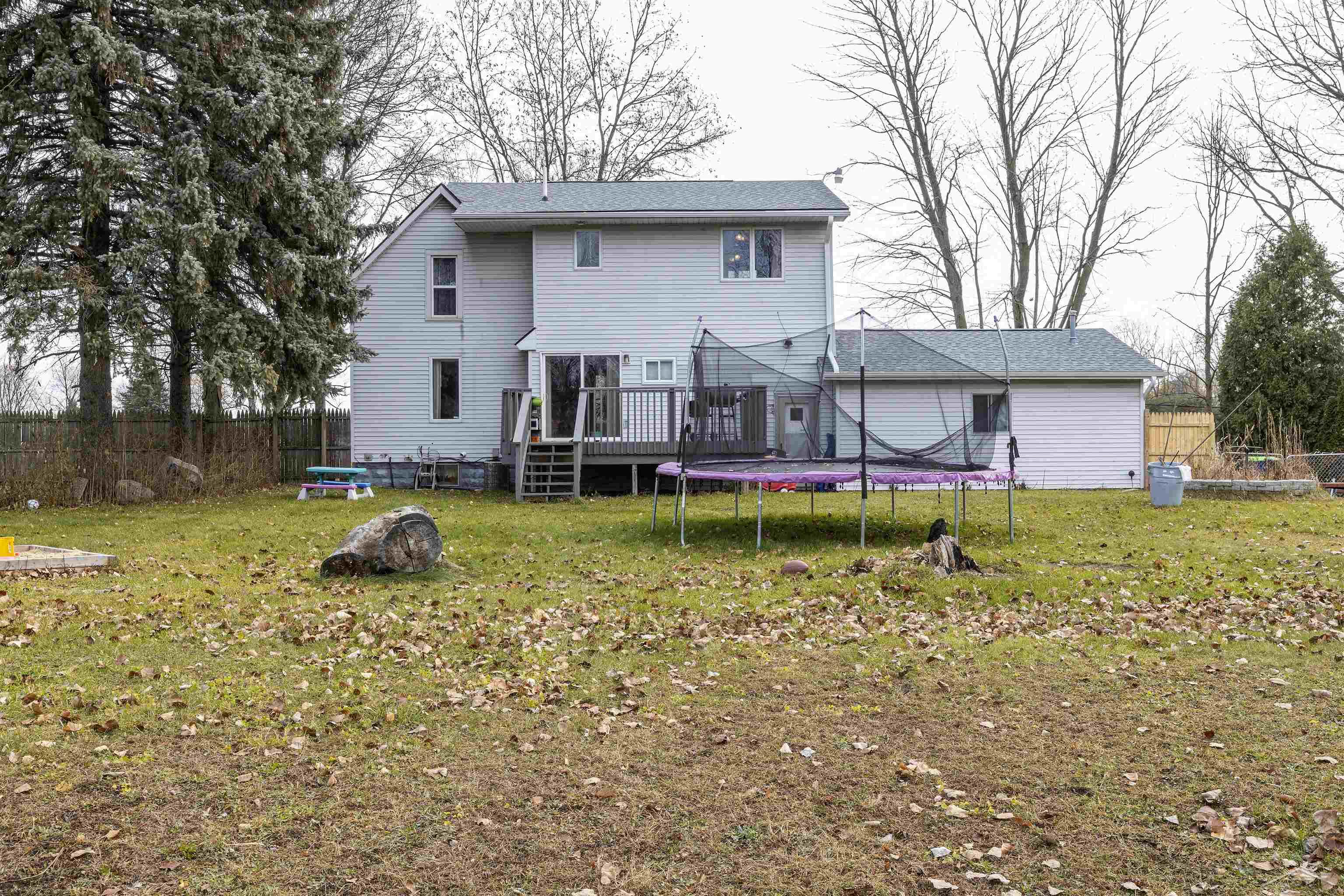 8055 Hospital Road Freeland, MI 48623 - Photo 23 of 33