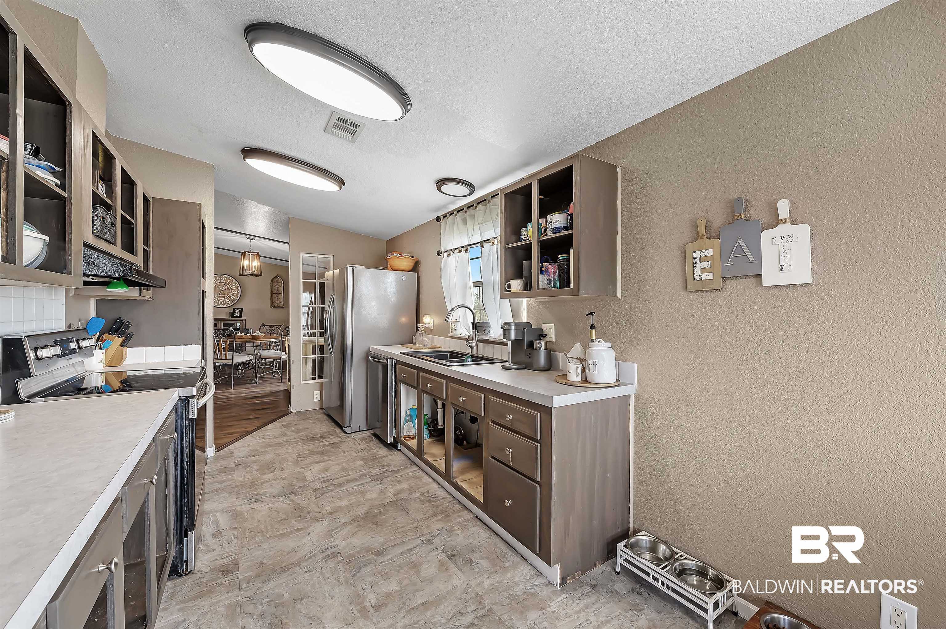 14095 County Road 49 South Foley, AL 36535 - Photo 25 of 41 Kitchen