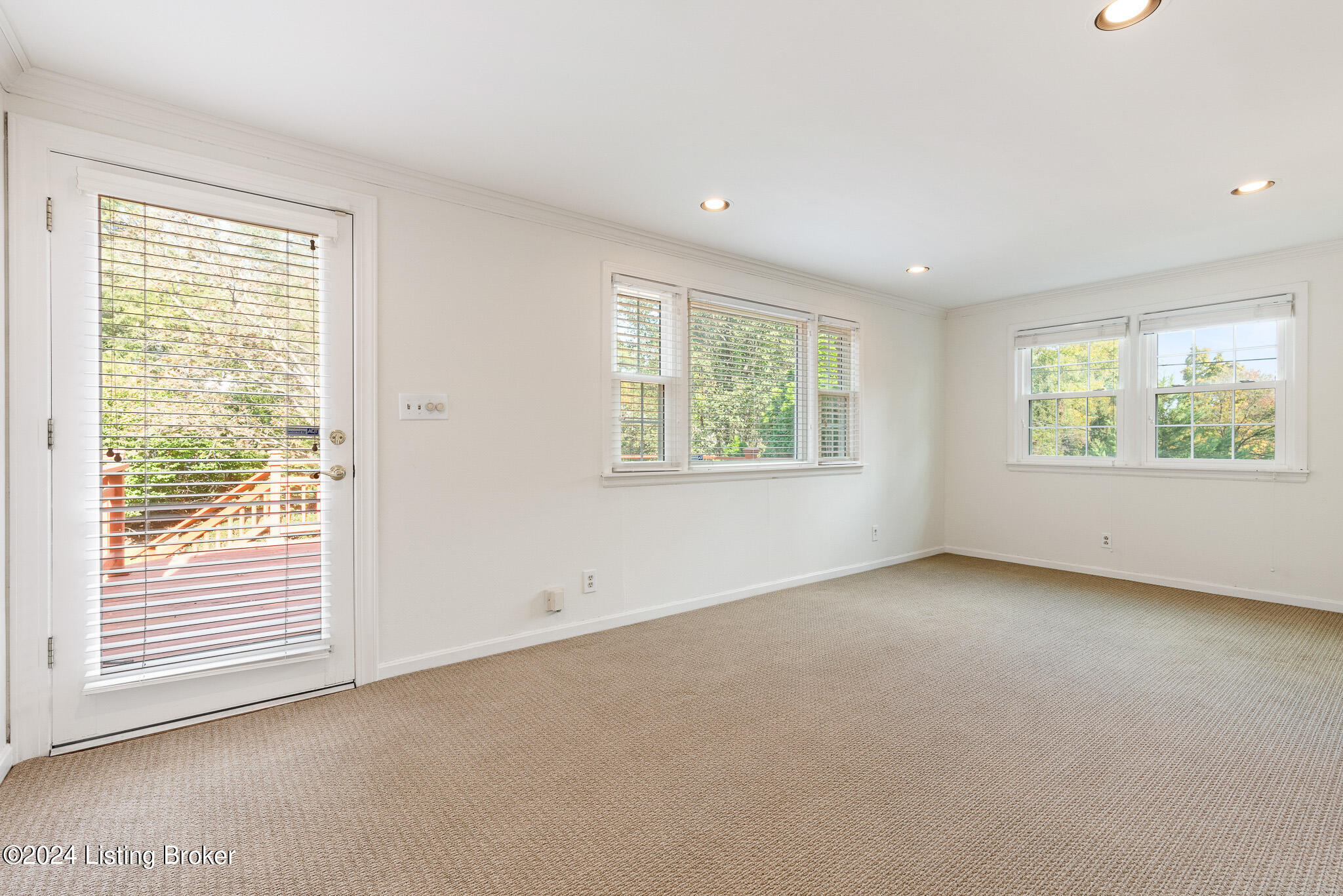 509 Brookview Road Louisville, KY 40207 - Photo 19 of 43 509 Brookview Rd-30