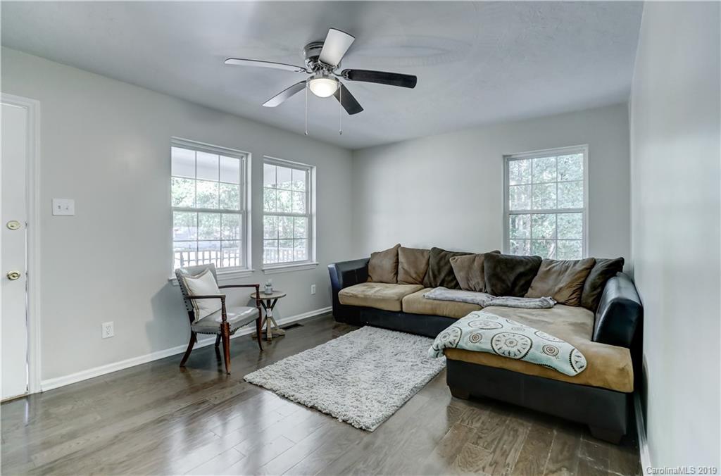 240 Reservation Road Catawba, SC 29704 - Photo 7 of 35