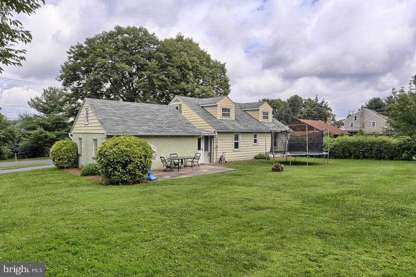 923 Pine Hill Road Lititz, PA 17543 - Photo 23 of 27