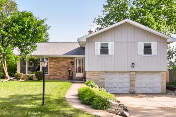 $499,900 | 53 West Leslie Lane, Villa Park, IL 60181