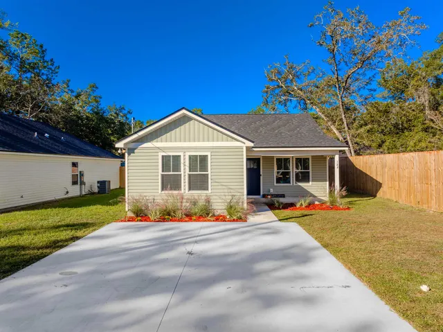 $220,000 | 122 Ted Lott Lane, Crawfordville, FL 32327