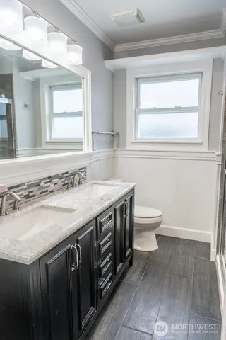 $4,500 | 10333 Northeast 186th Street, Bothell, WA 98011