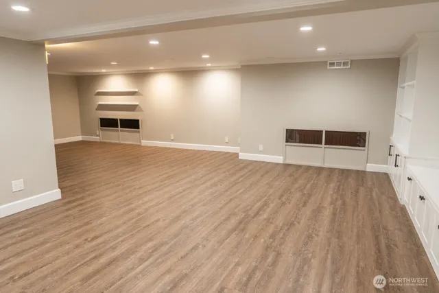 $4,500 | 10333 Northeast 186th Street, Bothell, WA 98011