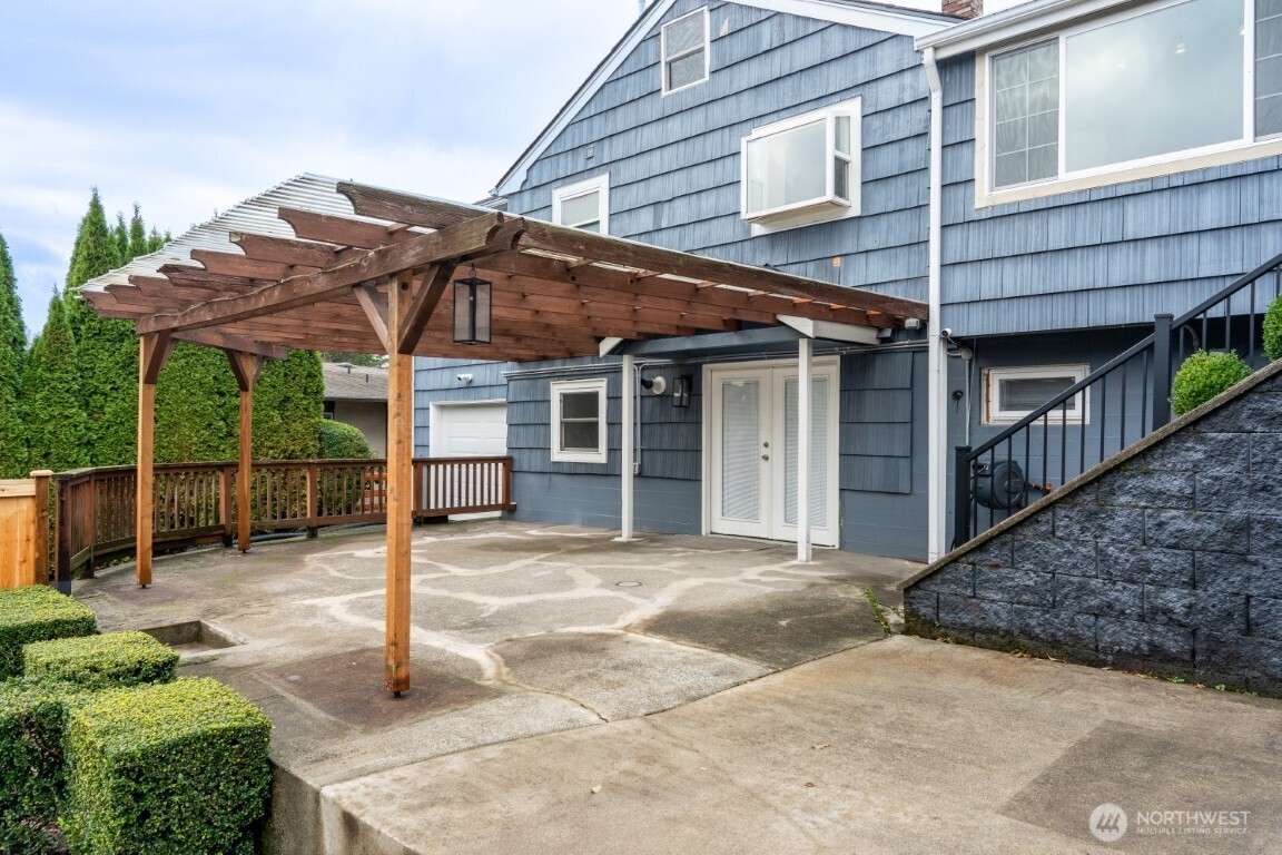 10333 Northeast 186th Street Bothell, WA 98011 - Photo 38 of 40