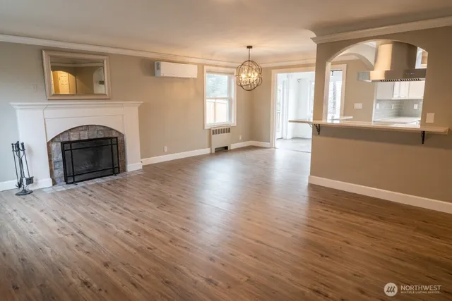 $4,500 | 10333 Northeast 186th Street, Bothell, WA 98011