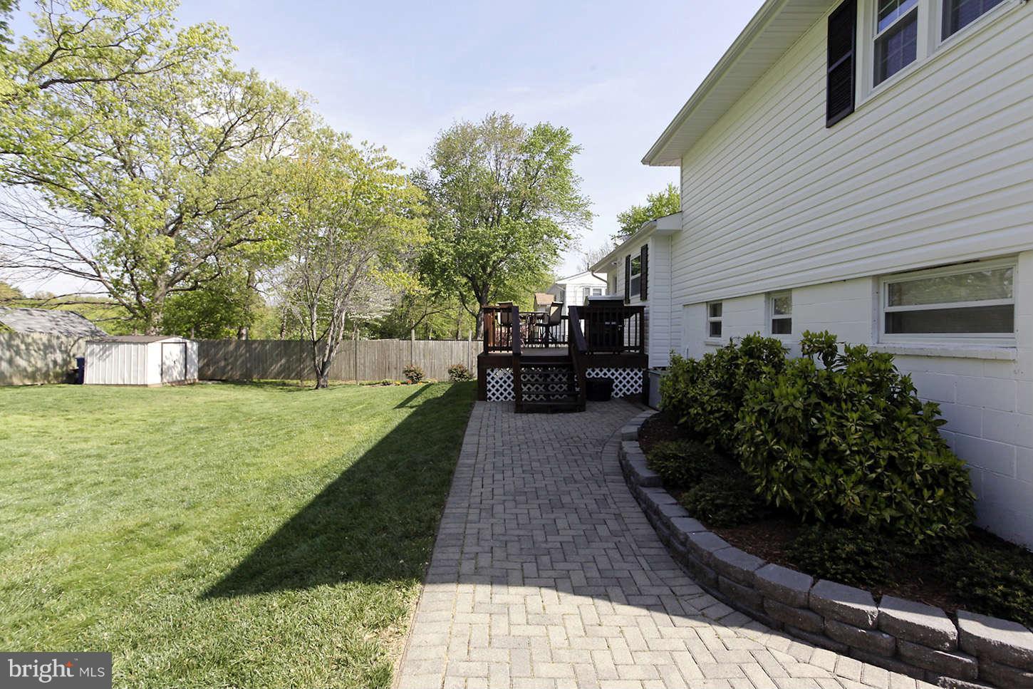 6108 Craft Road Alexandria, VA 22310 - Photo 23 of 30 Exterior (Rear)