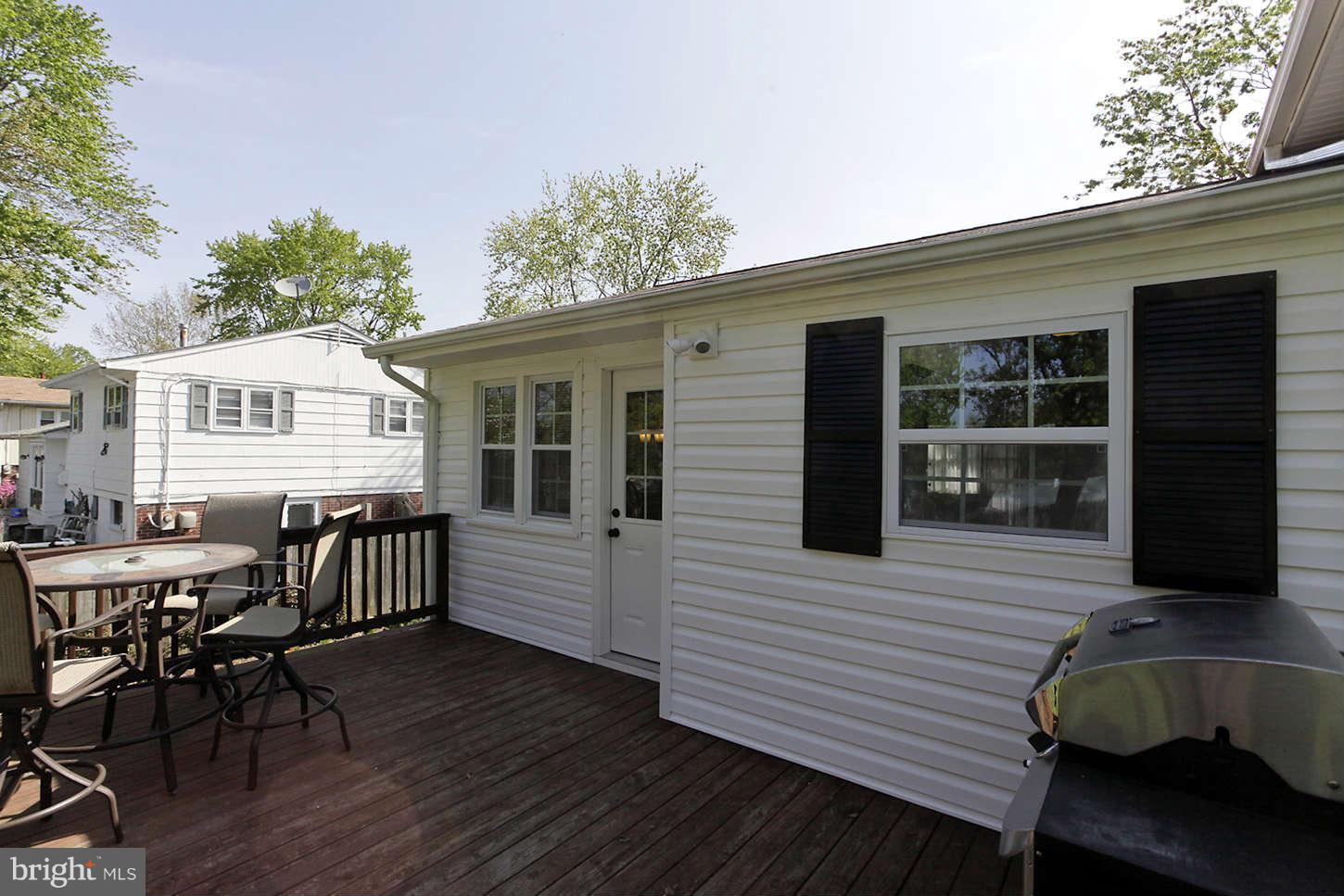 6108 Craft Road Alexandria, VA 22310 - Photo 27 of 30 Exterior (Rear)