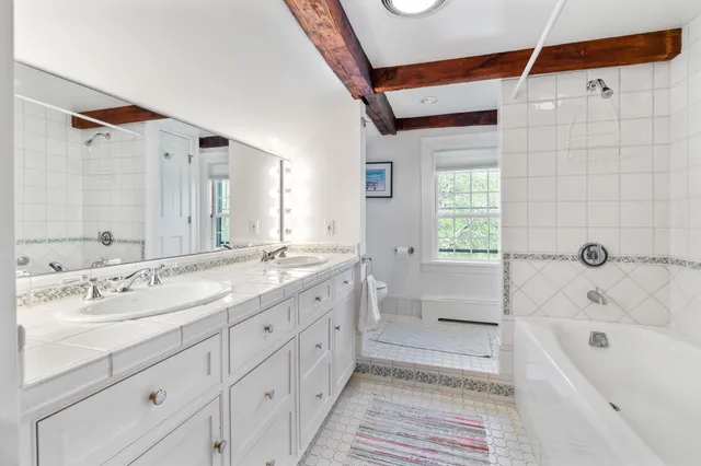 $2,500,000 | 19 Cutting Hill Lane, Lyme, NH 03768