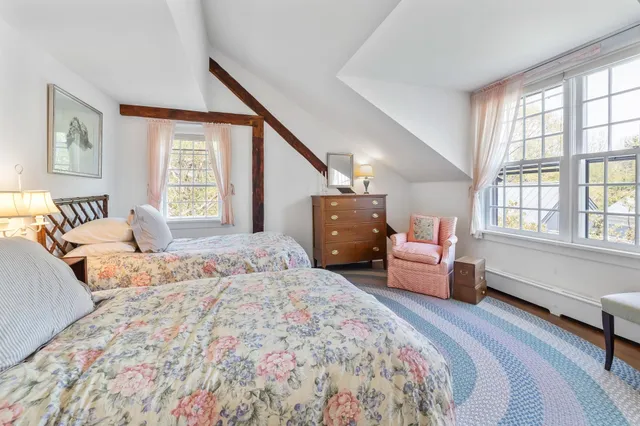 $2,500,000 | 19 Cutting Hill Lane, Lyme, NH 03768