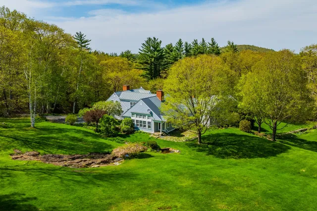 $2,500,000 | 19 Cutting Hill Lane, Lyme, NH 03768
