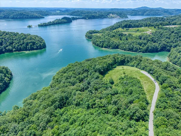 $54,929 | 0 Mallard Lane, Celina, TN 38551