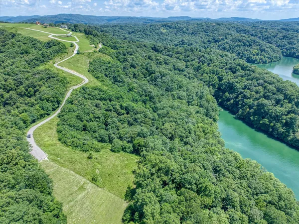 $54,929 | 0 Mallard Lane, Celina, TN 38551