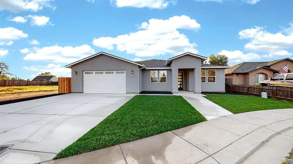 $710,000 | 4105 Chica Avenue, Denair, CA 95316