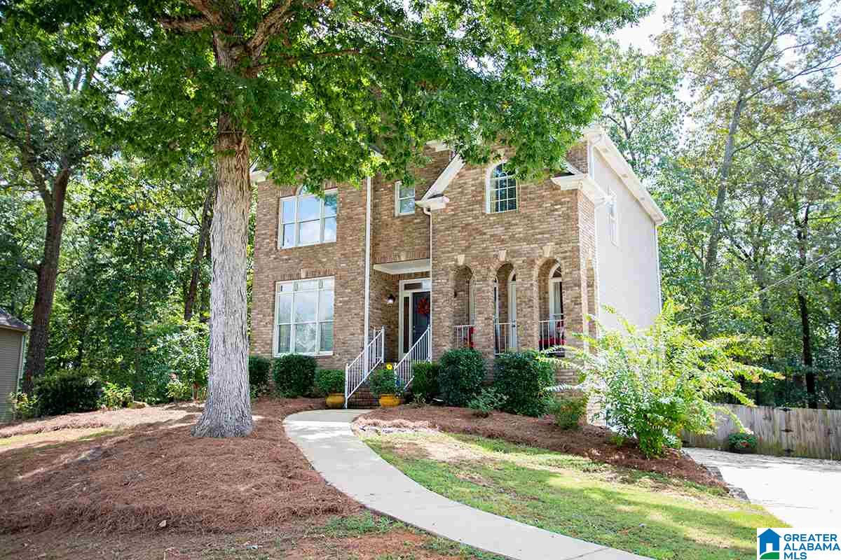 2004 Crosscrest Drive Birmingham, AL 35244 - Photo 1 of 35
