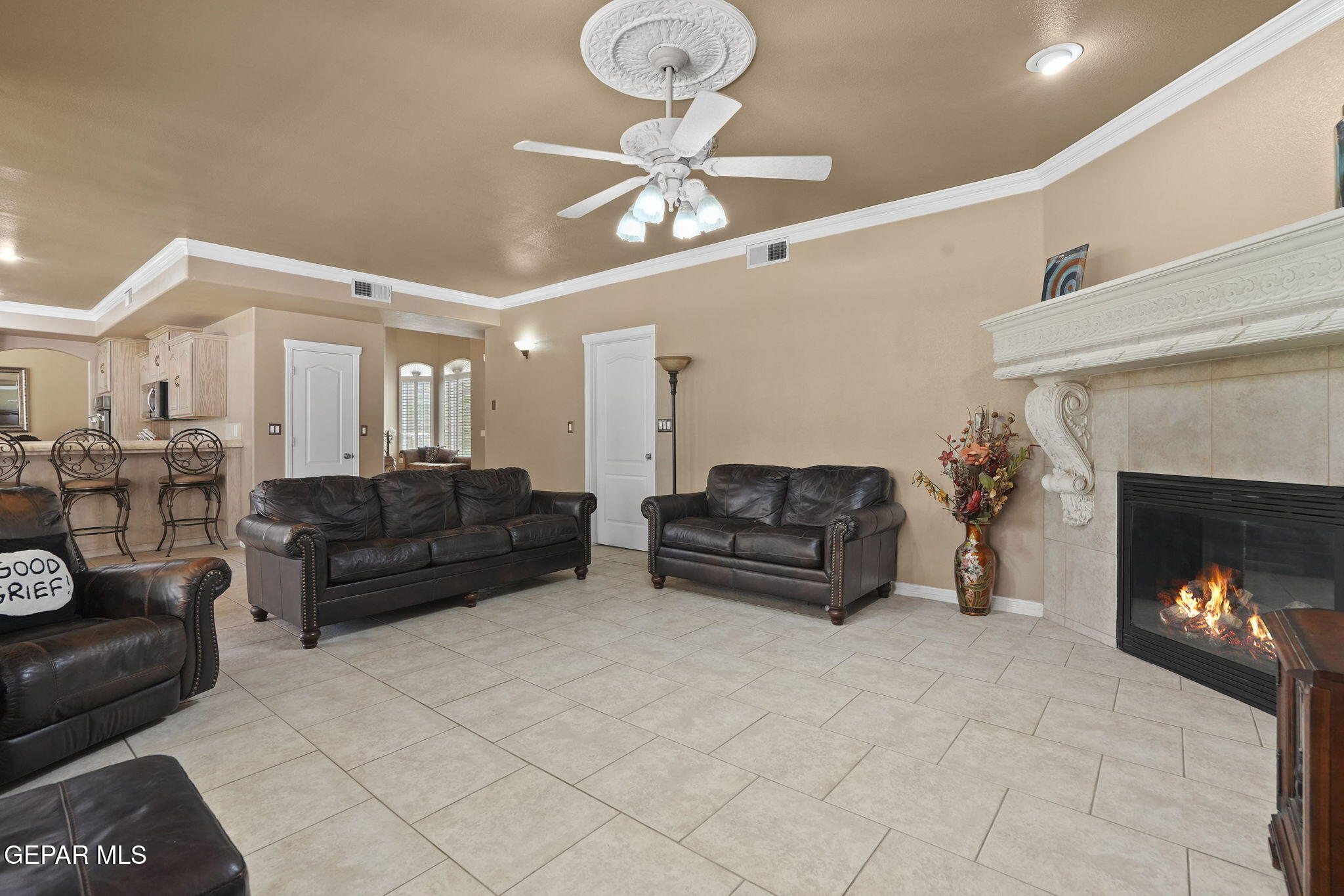 604 Rosinante Road El Paso, TX 79922 - Photo 15 of 60 46-web-or-mls-JOL00765