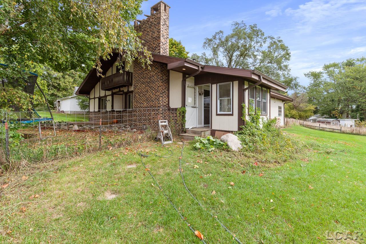 8865 Riverside Road Brooklyn, MI 49230 - Photo 31 of 38 50091668-30.JPG