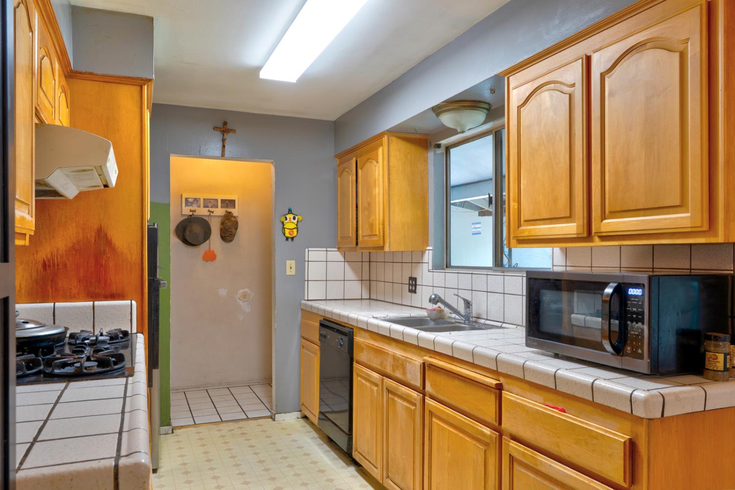 620 Lenore Drive Modesto, CA 95351 - Photo 12 of 35
