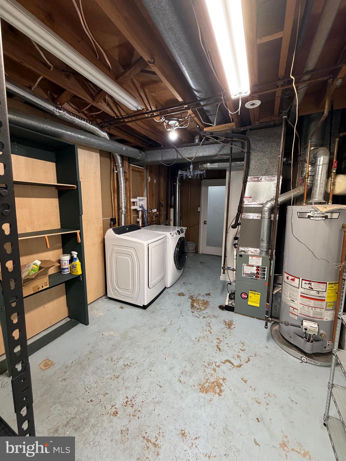 12629 English Orchard Court Silver Spring, MD 20906 - Photo 25 of 31 a view of a storage room