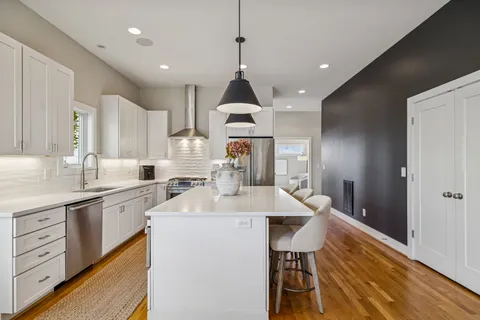 $775,000 | 414 A 37th Avenue North, Nashville, TN 37209
