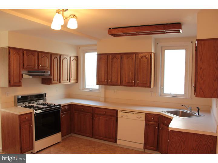 145 South Eagle Road Havertown, PA 19083 - Photo 6 of 20