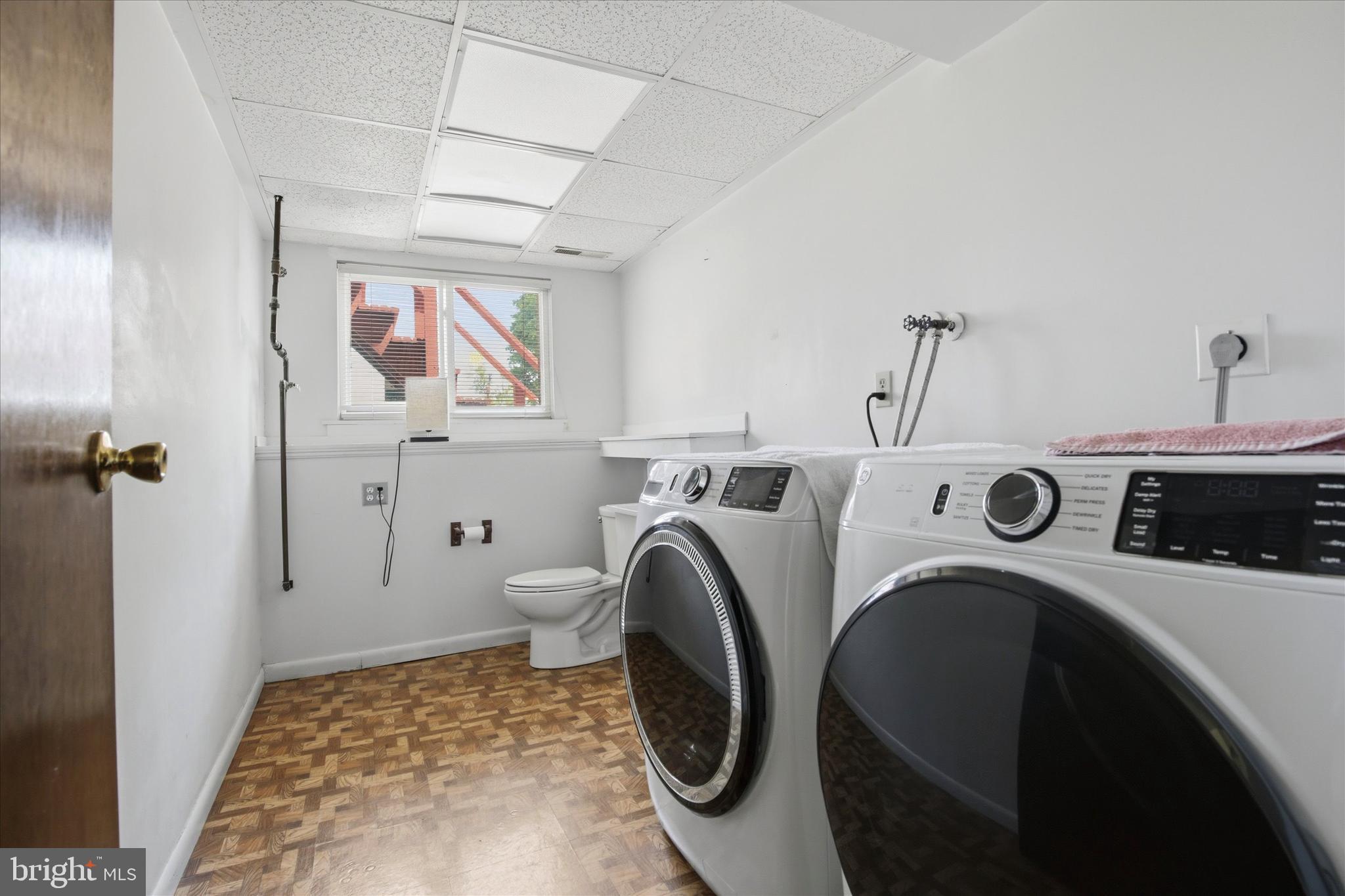 1265 Old York Road Warminster, PA 18974 - Photo 22 of 35 a utility room with dryer and washer