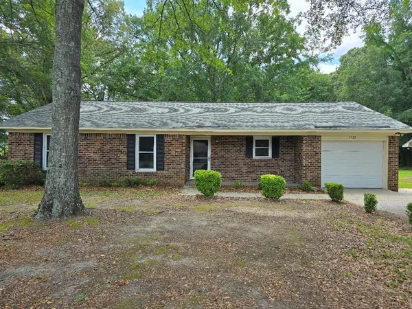 $1,650 | 1520 Crowndale Drive, Sumter, SC 29150