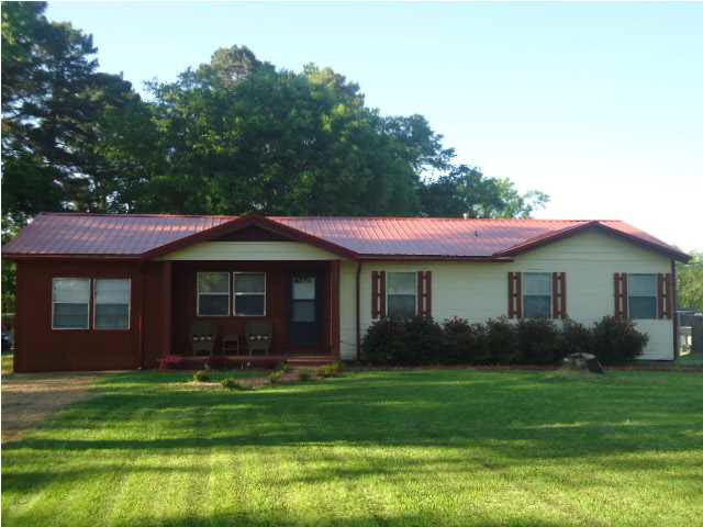 1041 West Gallman Road Hazlehurst, MS 39083 - Photo 1 of 37 Photo 1