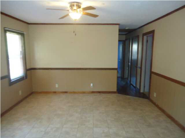 1041 West Gallman Road Hazlehurst, MS 39083 - Photo 11 of 37 Photo 11