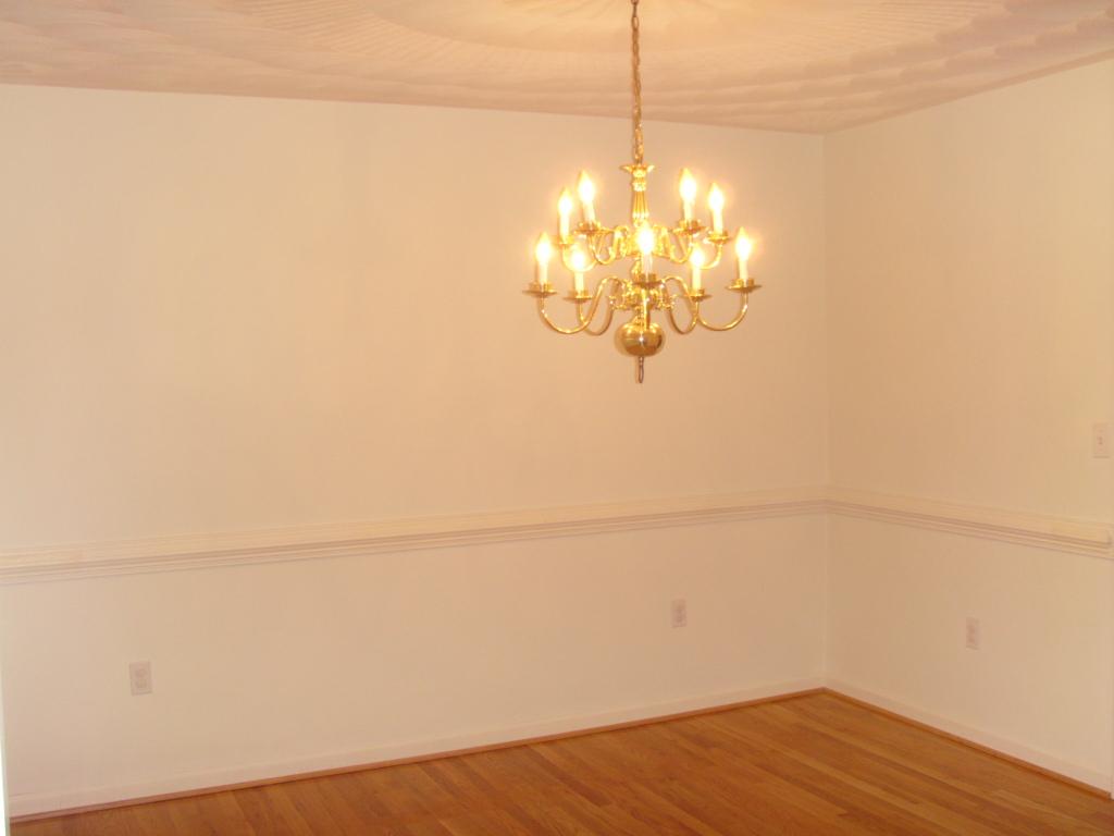 76 Vfw Road Daleville, VA 24083 - Photo 5 of 16 Dining Room