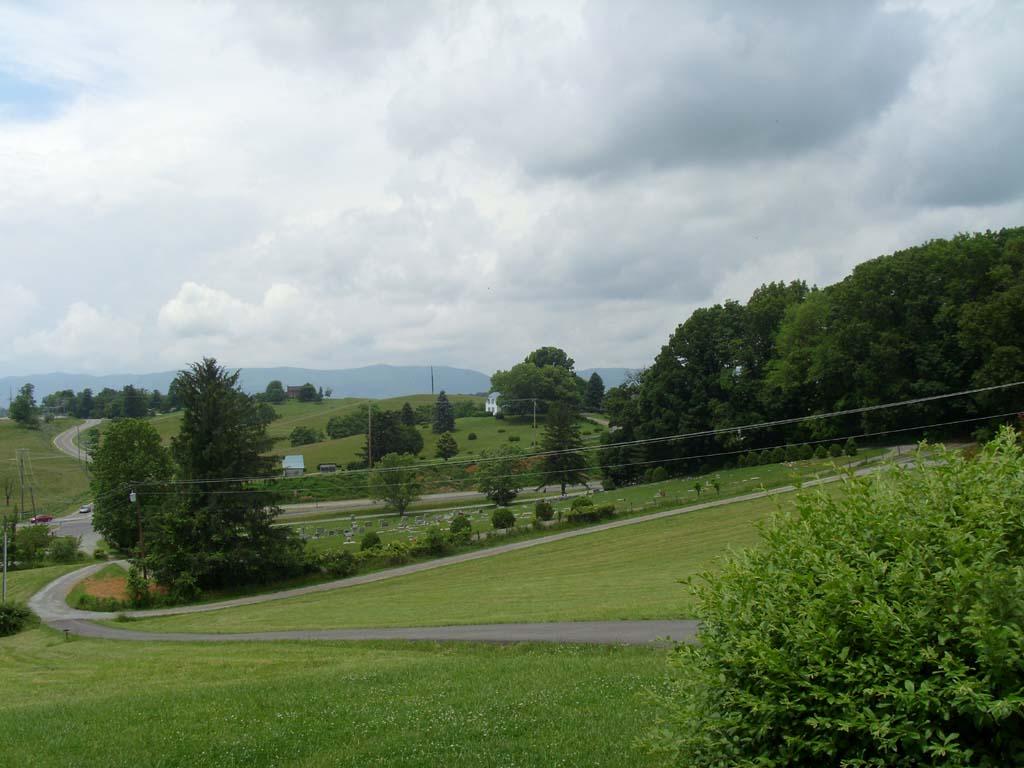76 Vfw Road Daleville, VA 24083 - Photo 7 of 16 View