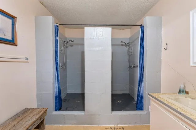 $179,000 | 124 Arrowhead, Comanche, TX 76442